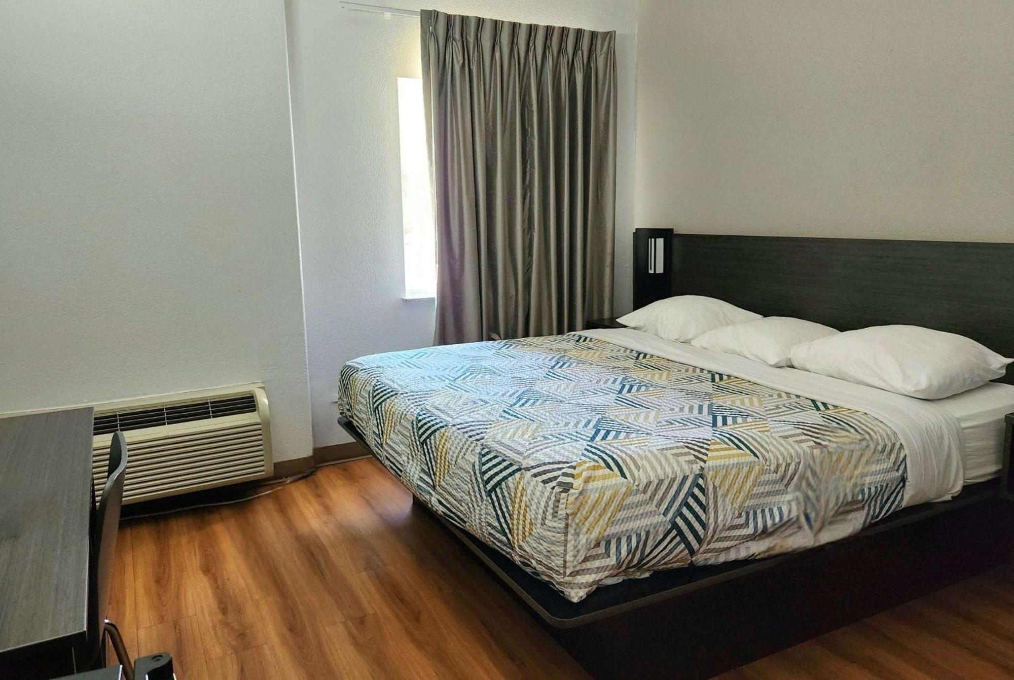 Baymont By Wyndham San Antonio Airport Hotell Eksteriør bilde