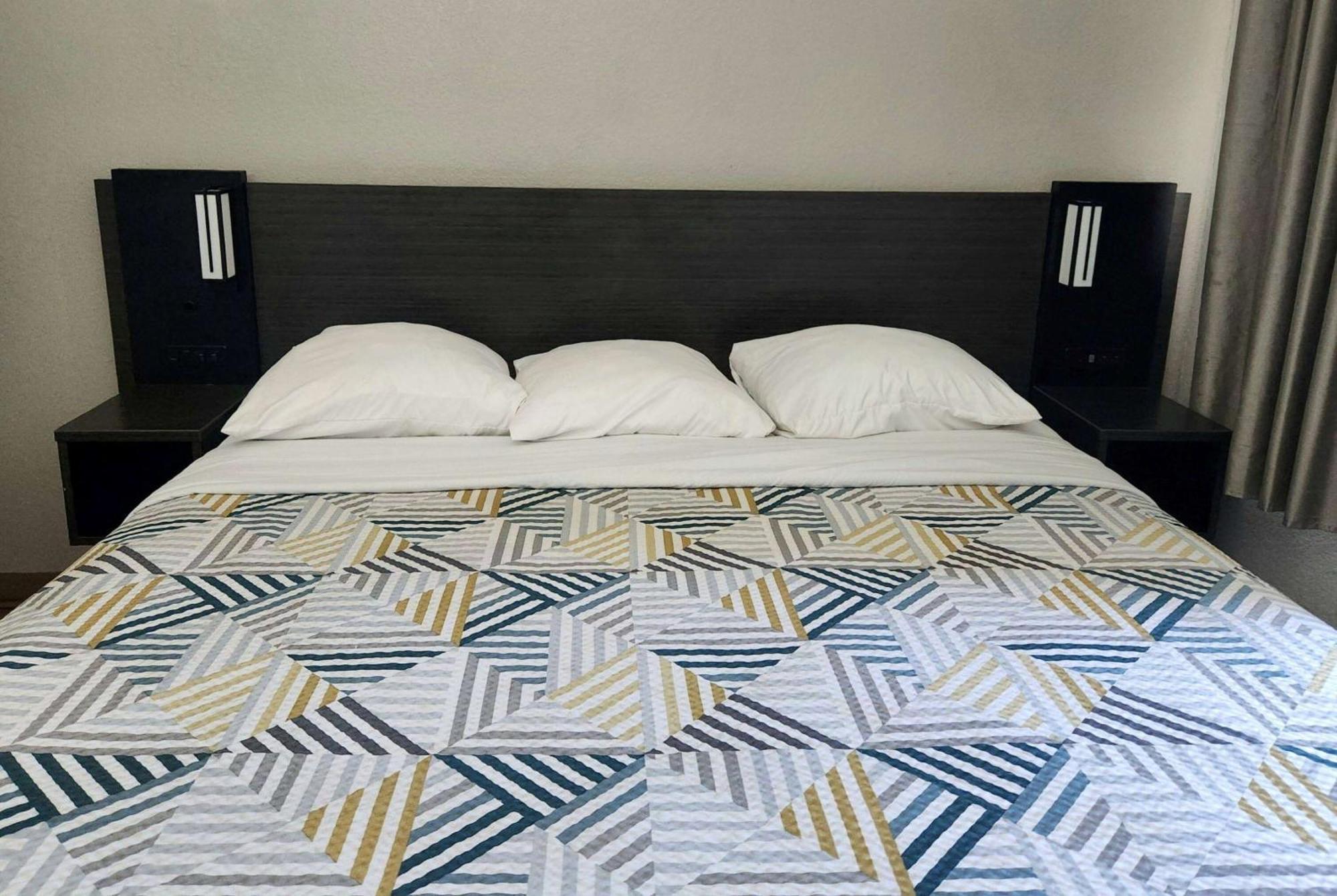 Baymont By Wyndham San Antonio Airport Hotell Eksteriør bilde