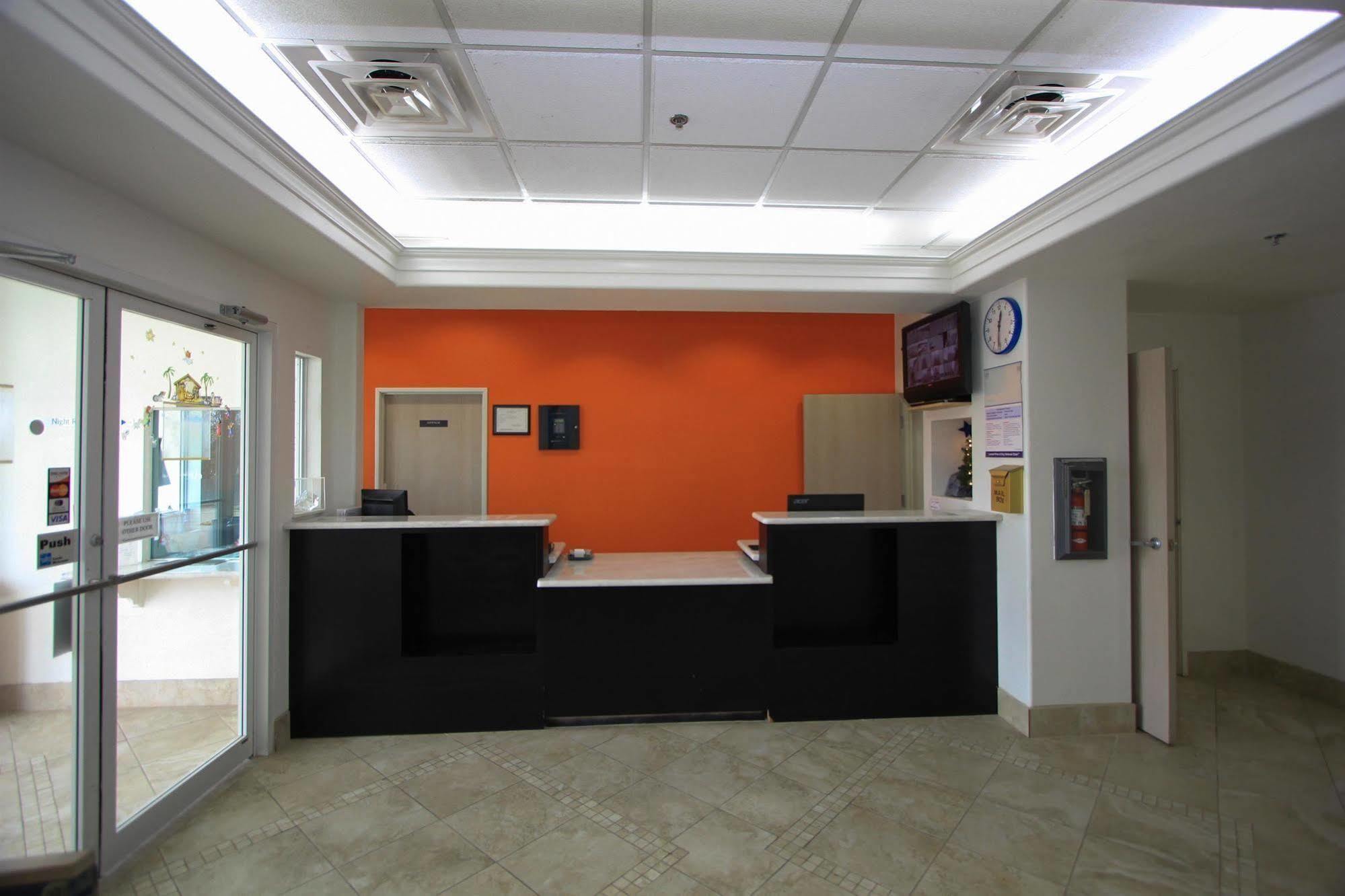 Baymont By Wyndham San Antonio Airport Hotell Eksteriør bilde